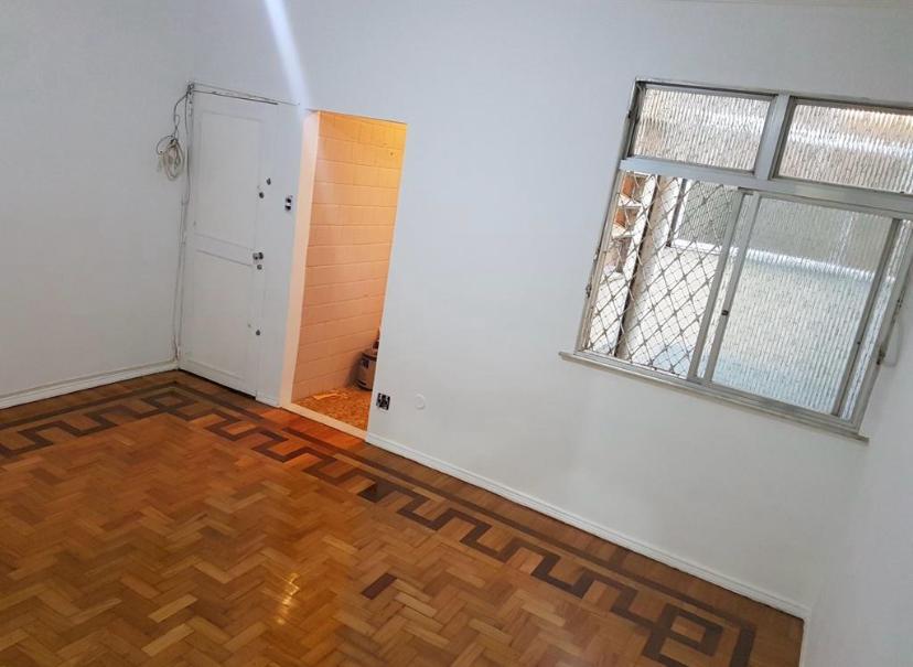 Apartamento à venda com 2 quartos, 69m² - Foto 3