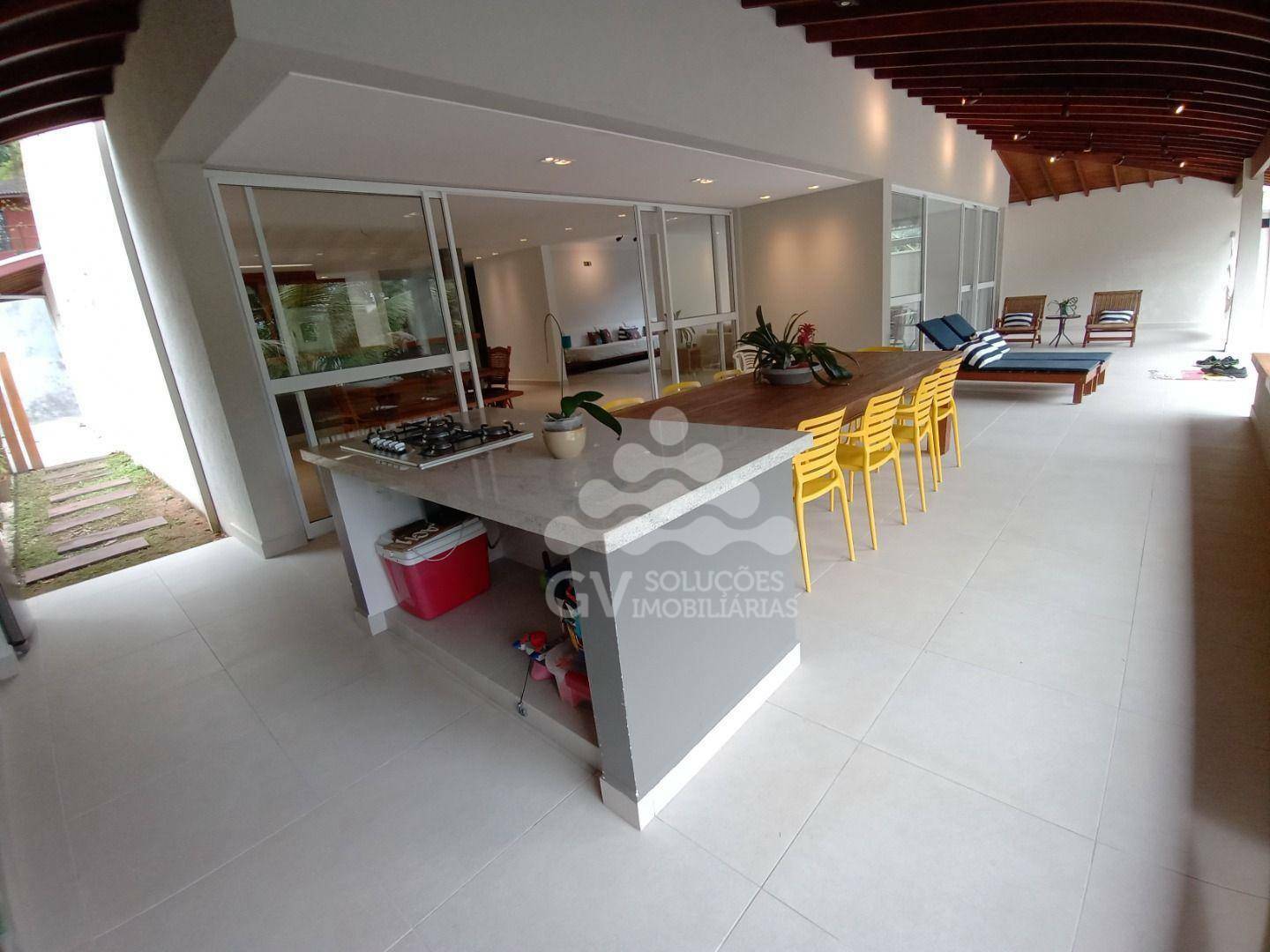 Casa de Condomínio à venda com 6 quartos, 375m² - Foto 13