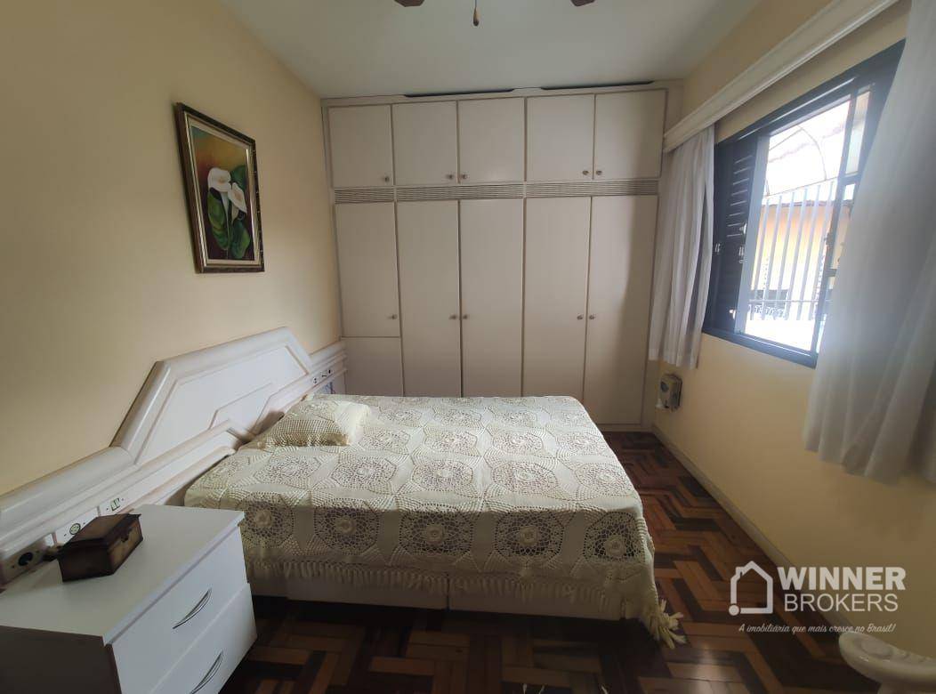 Sobrado à venda com 4 quartos, 300m² - Foto 10