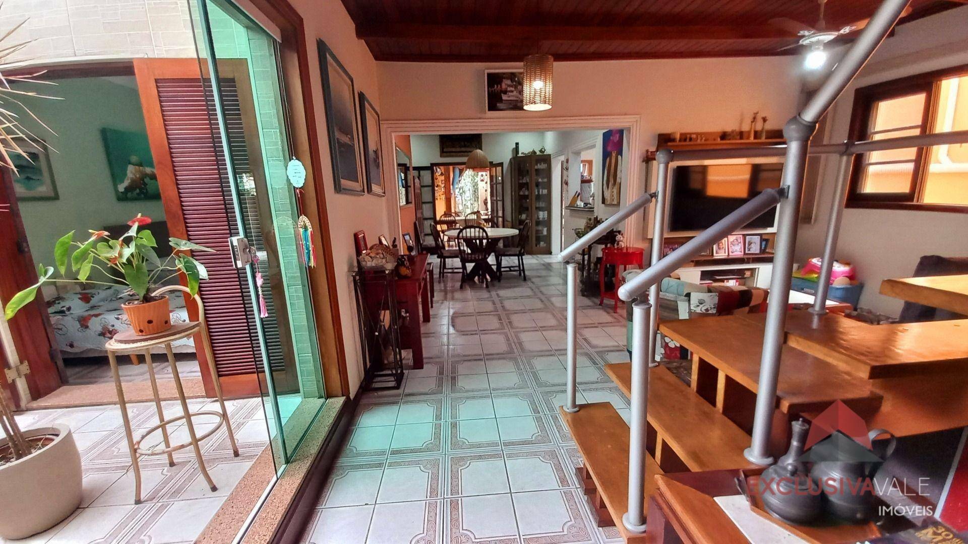 Casa à venda com 6 quartos, 356m² - Foto 50
