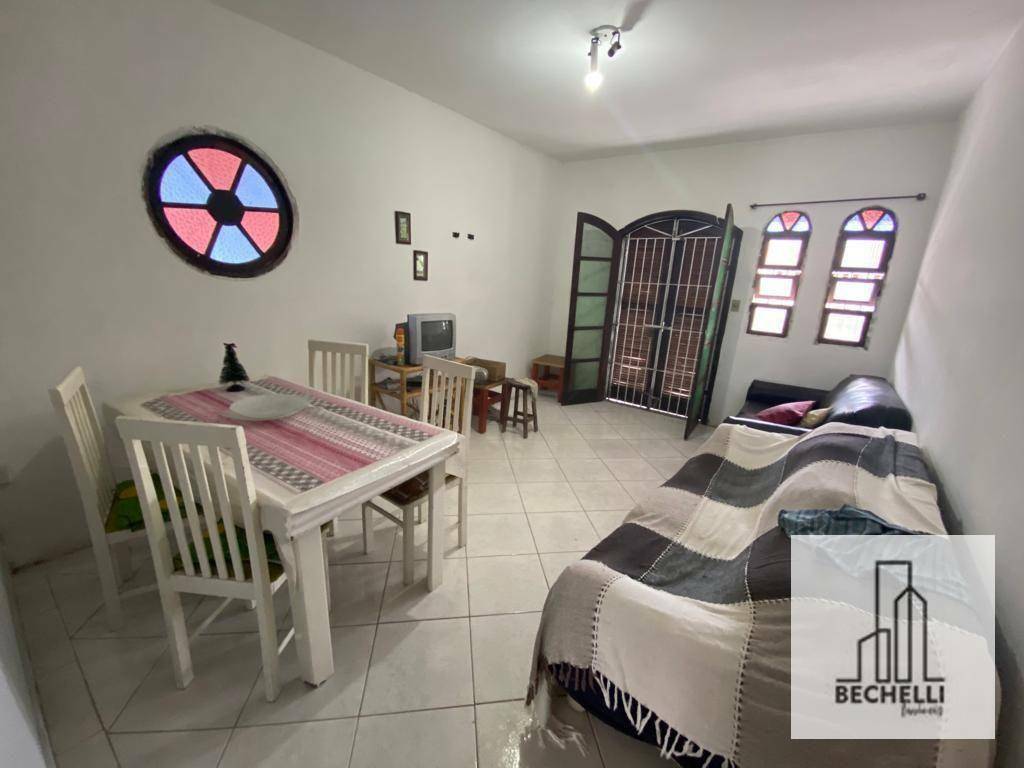 Casa à venda com 3 quartos, 105m² - Foto 3