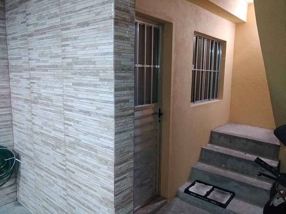 Casa à venda com 2 quartos, 300m² - Foto 11