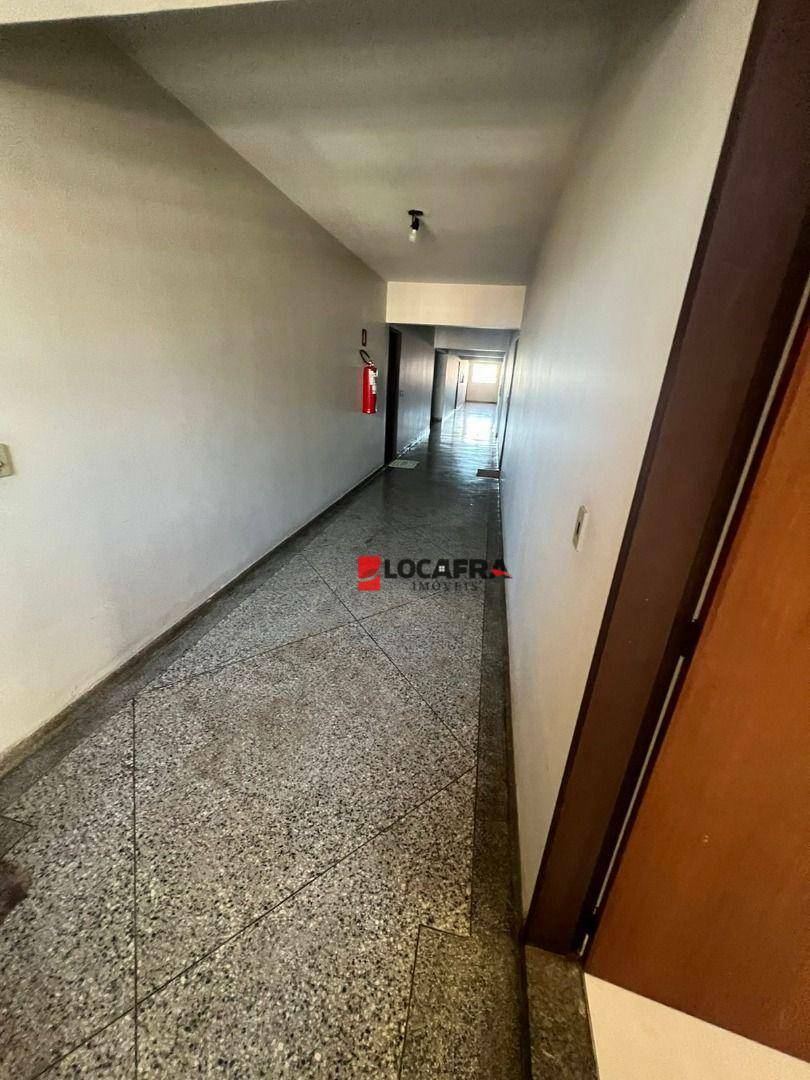 Apartamento à venda com 1 quarto, 48m² - Foto 4