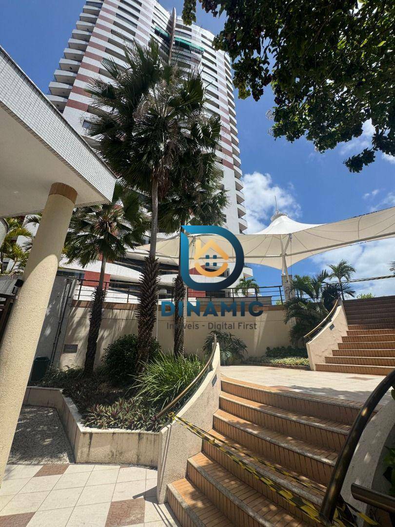 Apartamento à venda com 3 quartos, 137m² - Foto 3
