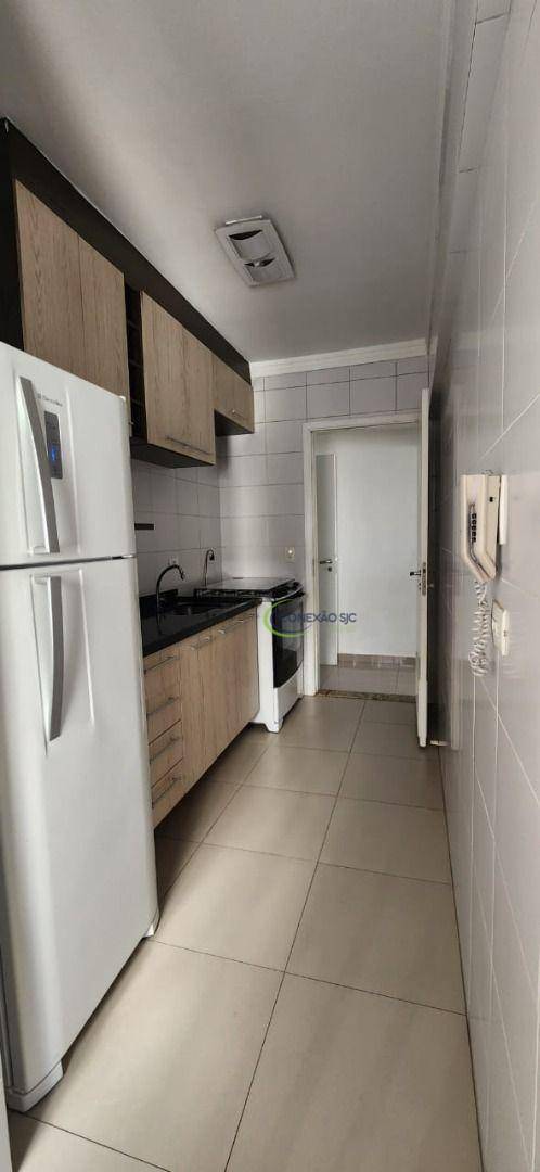 Apartamento para alugar com 2 quartos, 52m² - Foto 3