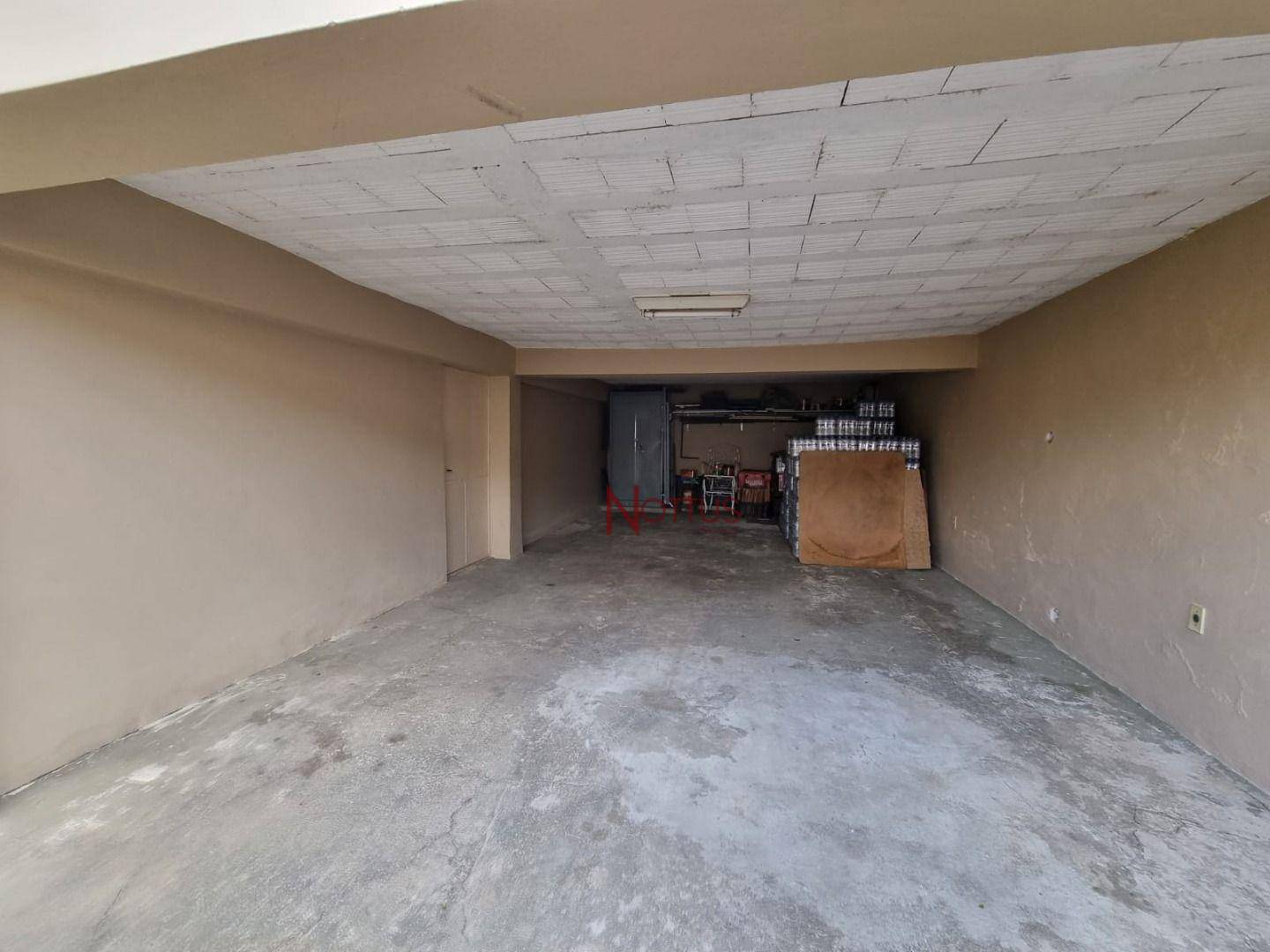 Casa à venda com 4 quartos, 800m² - Foto 18