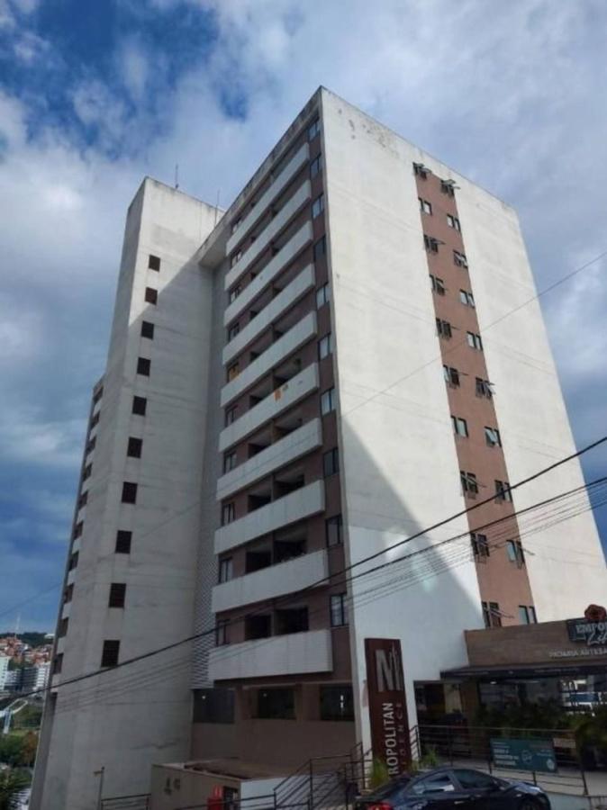 Apartamento à venda com 1 quarto, 70m² - Foto 1