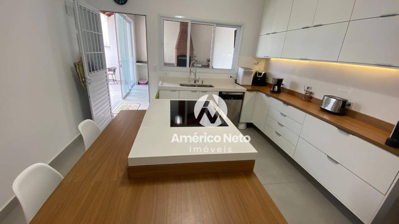 Casa à venda com 2 quartos, 161m² - Foto 7