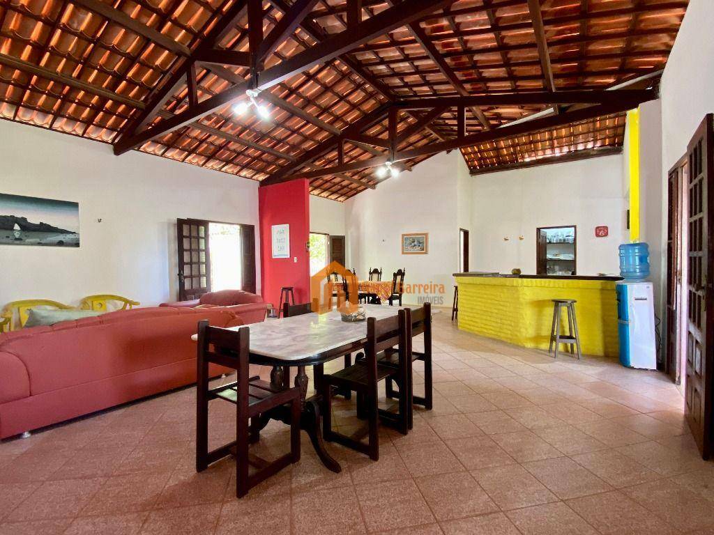 Casa à venda com 5 quartos, 220m² - Foto 16