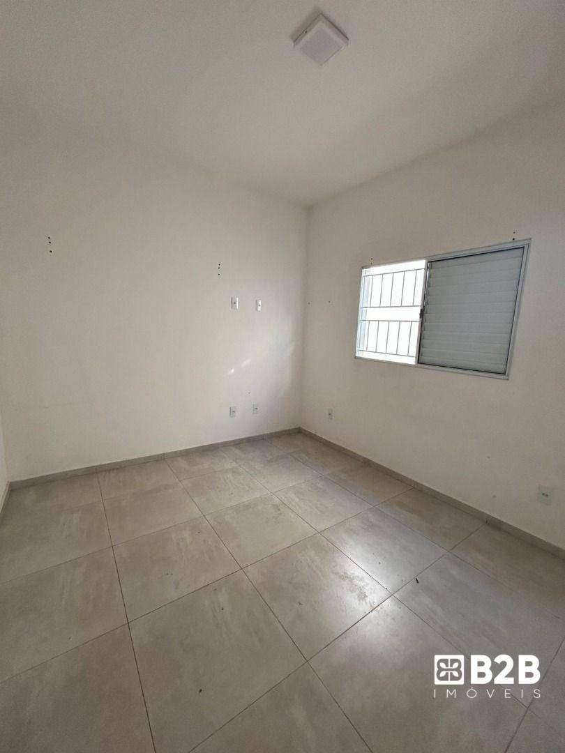 Casa à venda com 1 quarto, 80m² - Foto 9