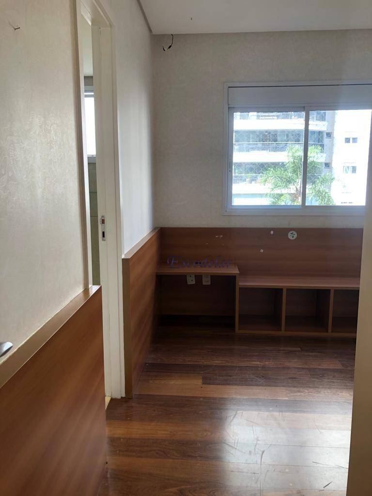 Apartamento à venda com 4 quartos, 201m² - Foto 31