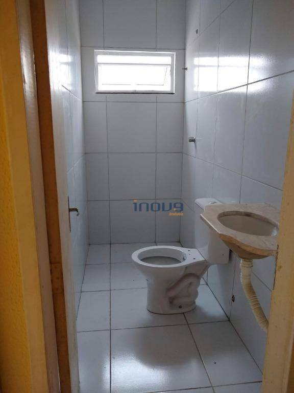 Casa à venda com 3 quartos, 100m² - Foto 13