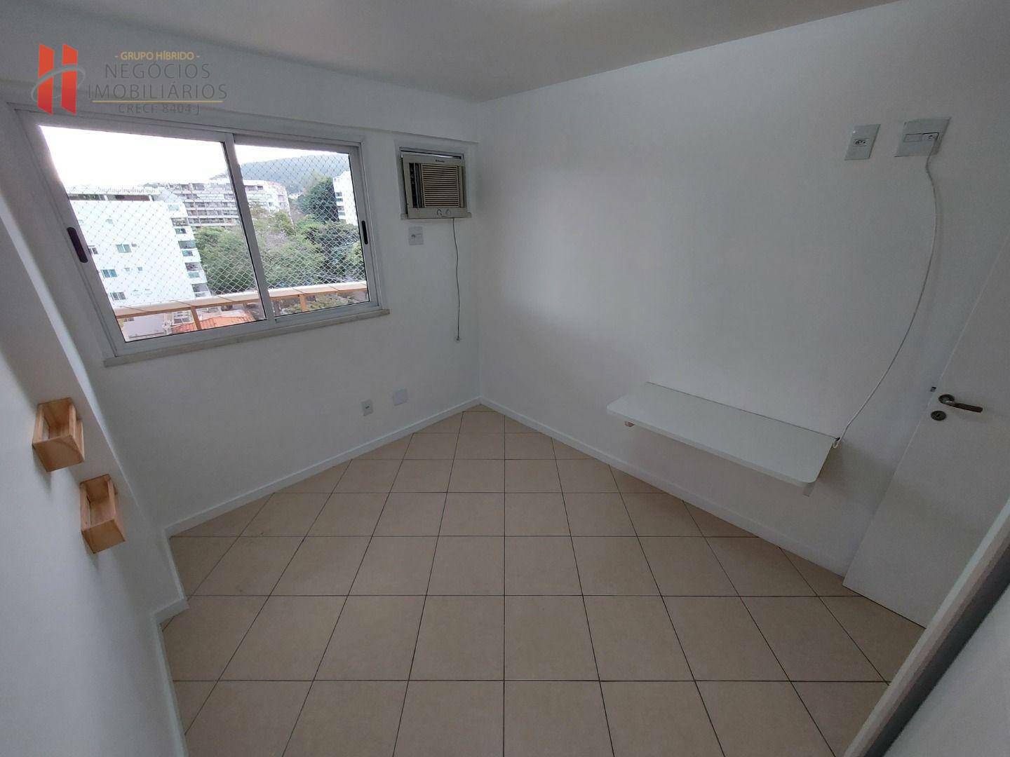 Apartamento à venda com 2 quartos, 81m² - Foto 11