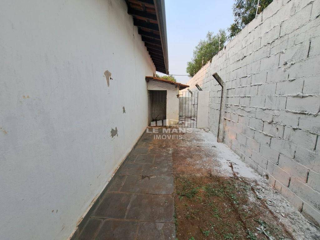 Chácara à venda e aluguel com 5 quartos, 750m² - Foto 39