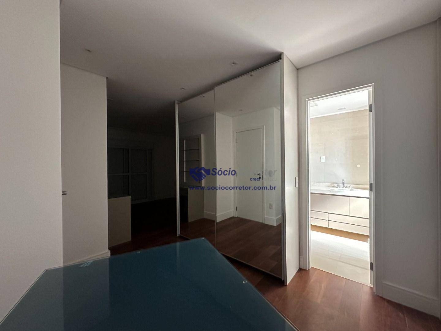 Apartamento à venda com 4 quartos, 260m² - Foto 46