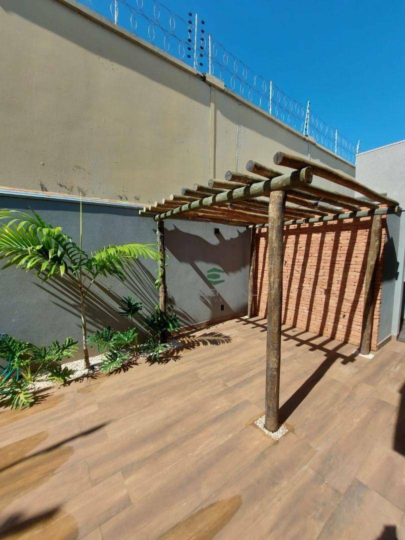 Casa de Condomínio à venda com 3 quartos, 237m² - Foto 13