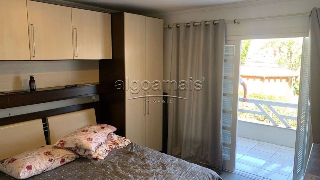 Casa à venda com 2 quartos, 150m² - Foto 12