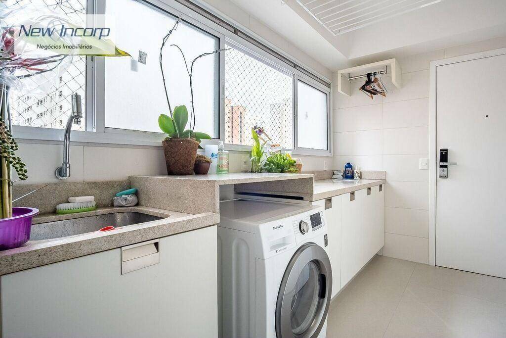 Apartamento à venda com 4 quartos, 215m² - Foto 39