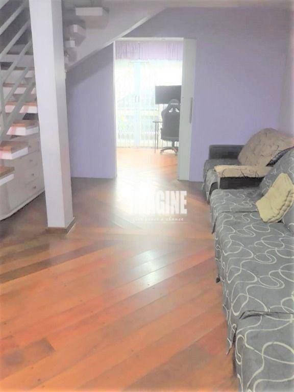 Sobrado à venda com 3 quartos, 330m² - Foto 6