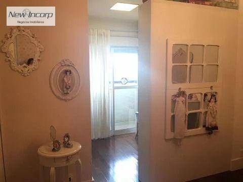 Apartamento à venda com 3 quartos, 225m² - Foto 20