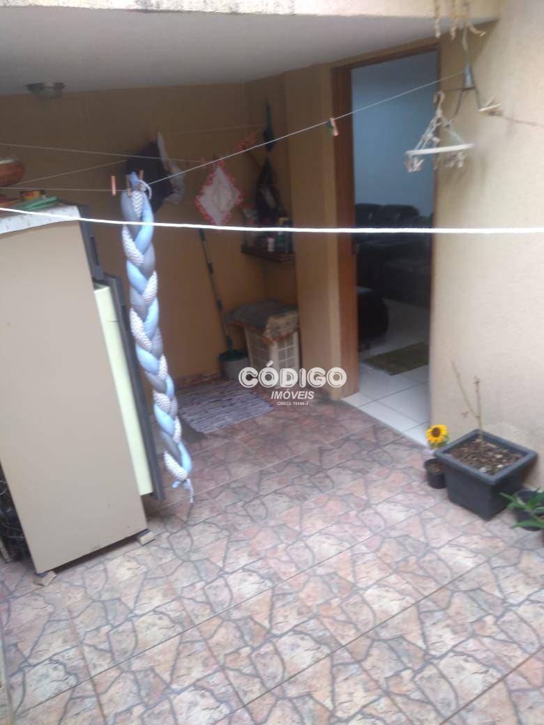 Sobrado à venda com 4 quartos, 100m² - Foto 14