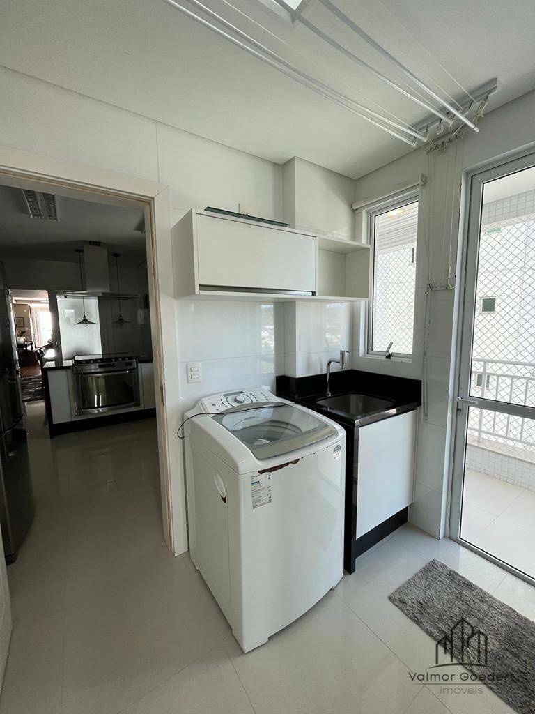 Apartamento à venda com 3 quartos, 185m² - Foto 21