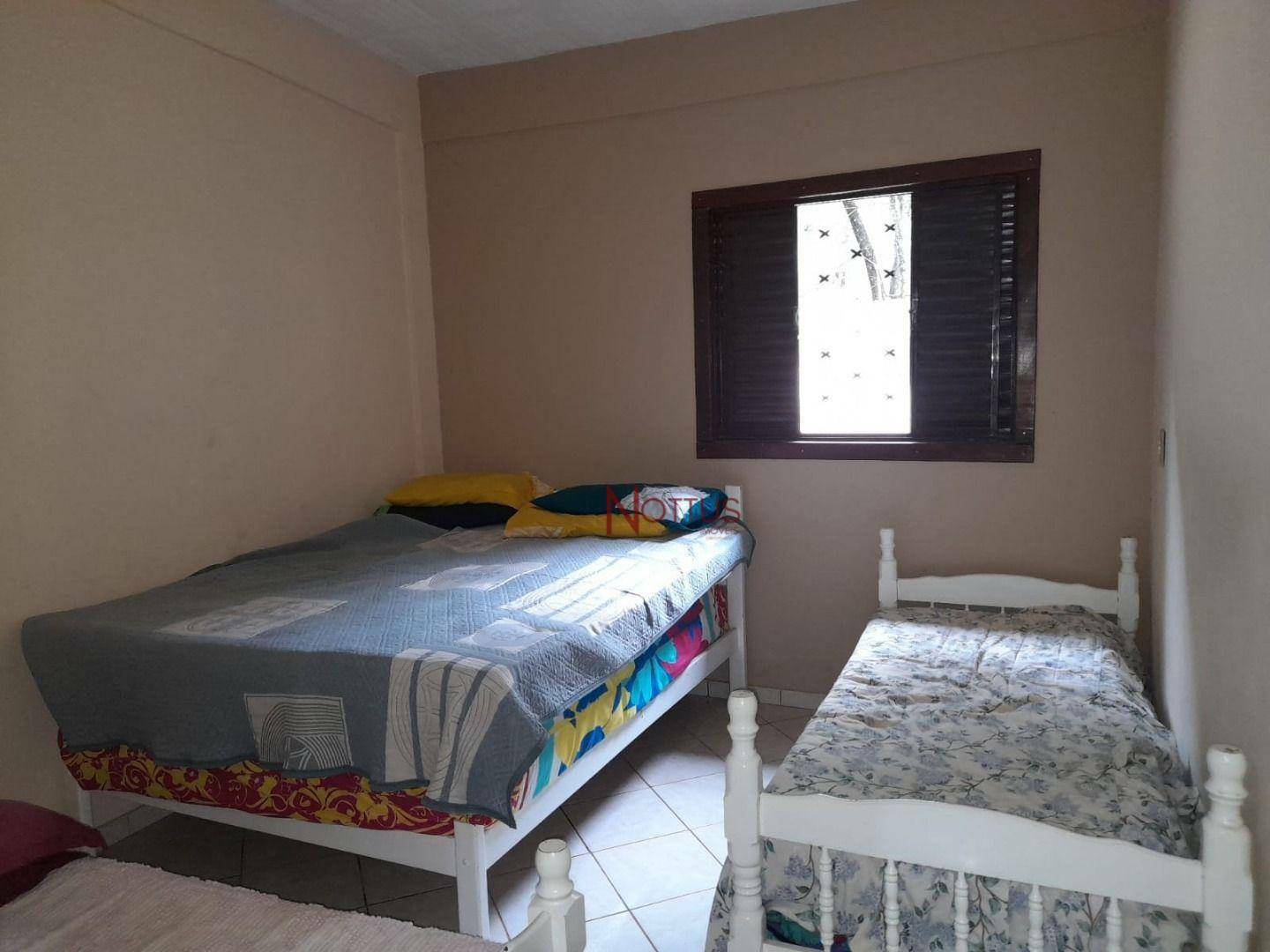 Casa à venda com 3 quartos, 200m² - Foto 13