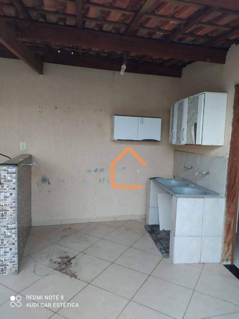 Casa à venda com 2 quartos, 130m² - Foto 15