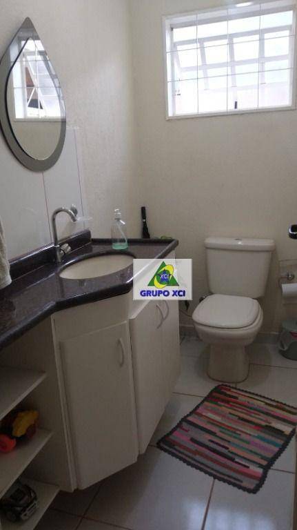 Casa de Condomínio à venda com 3 quartos, 181m² - Foto 14