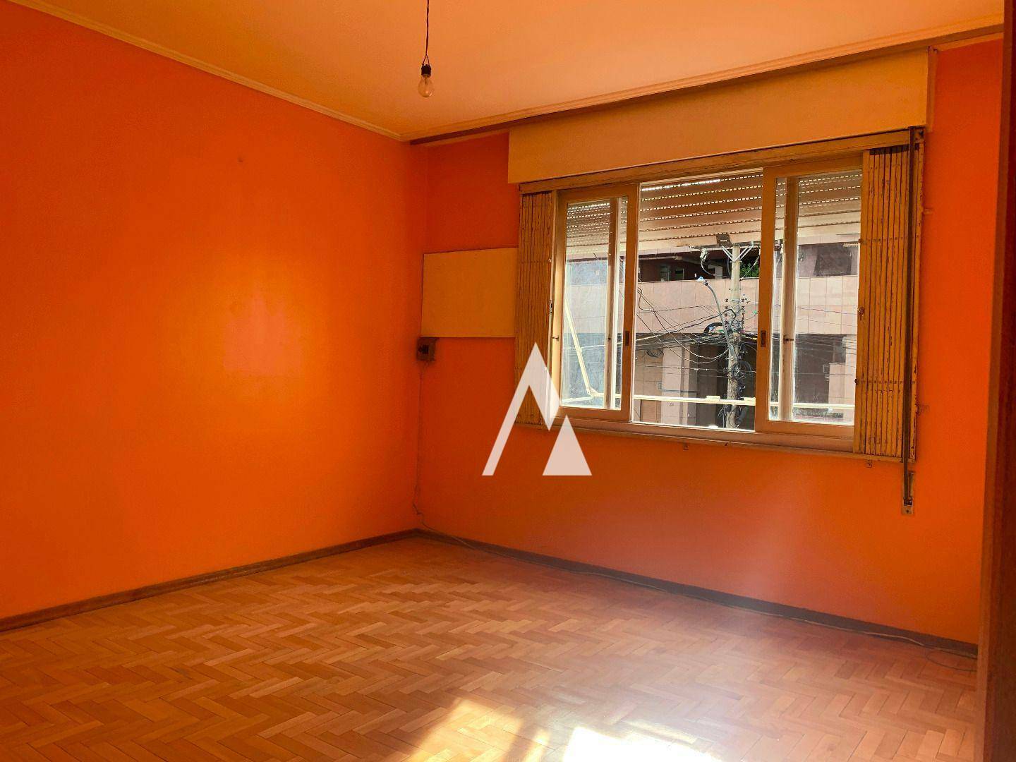 Apartamento à venda com 2 quartos, 71m² - Foto 4