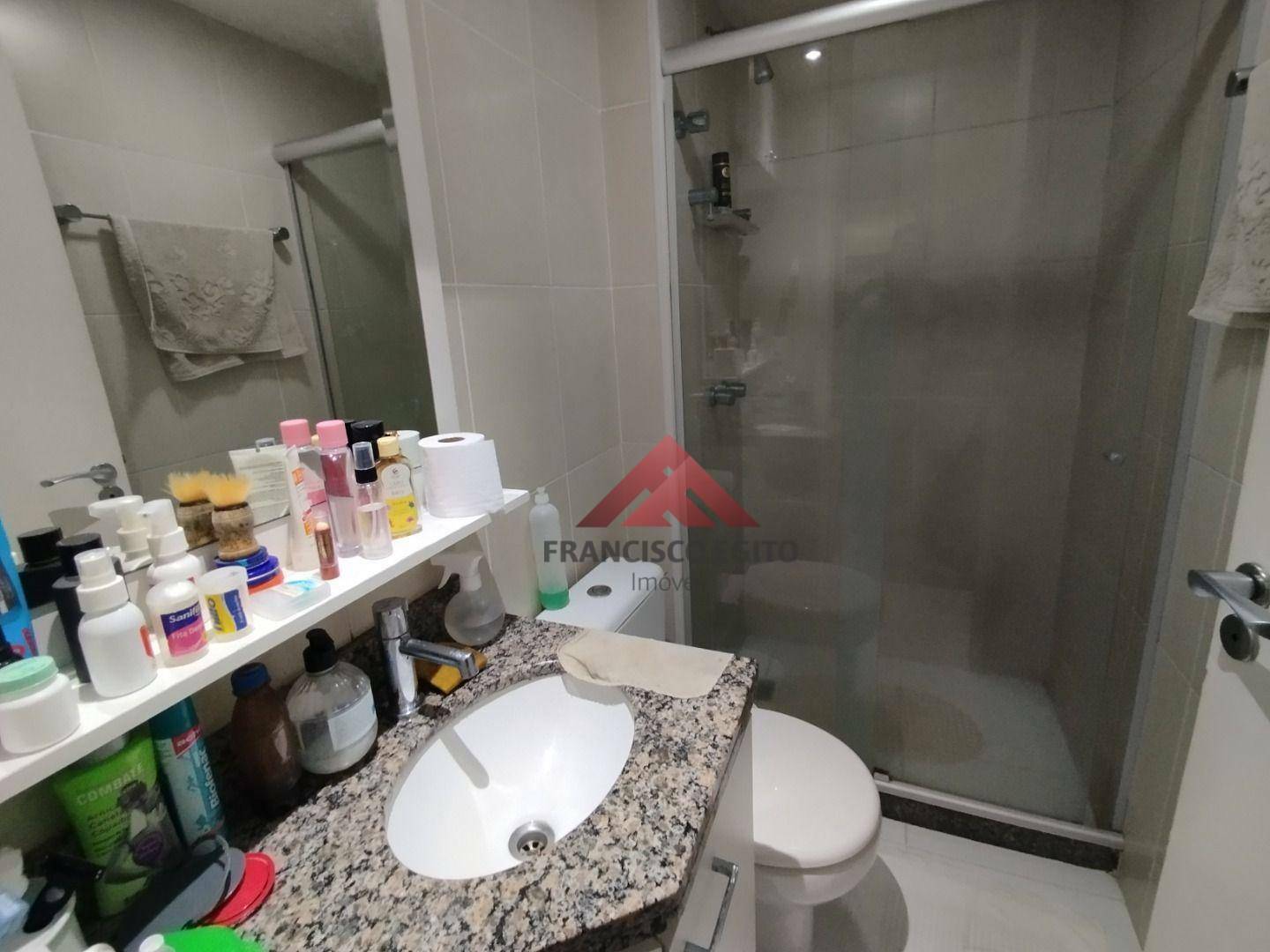 Apartamento à venda com 2 quartos, 60m² - Foto 15