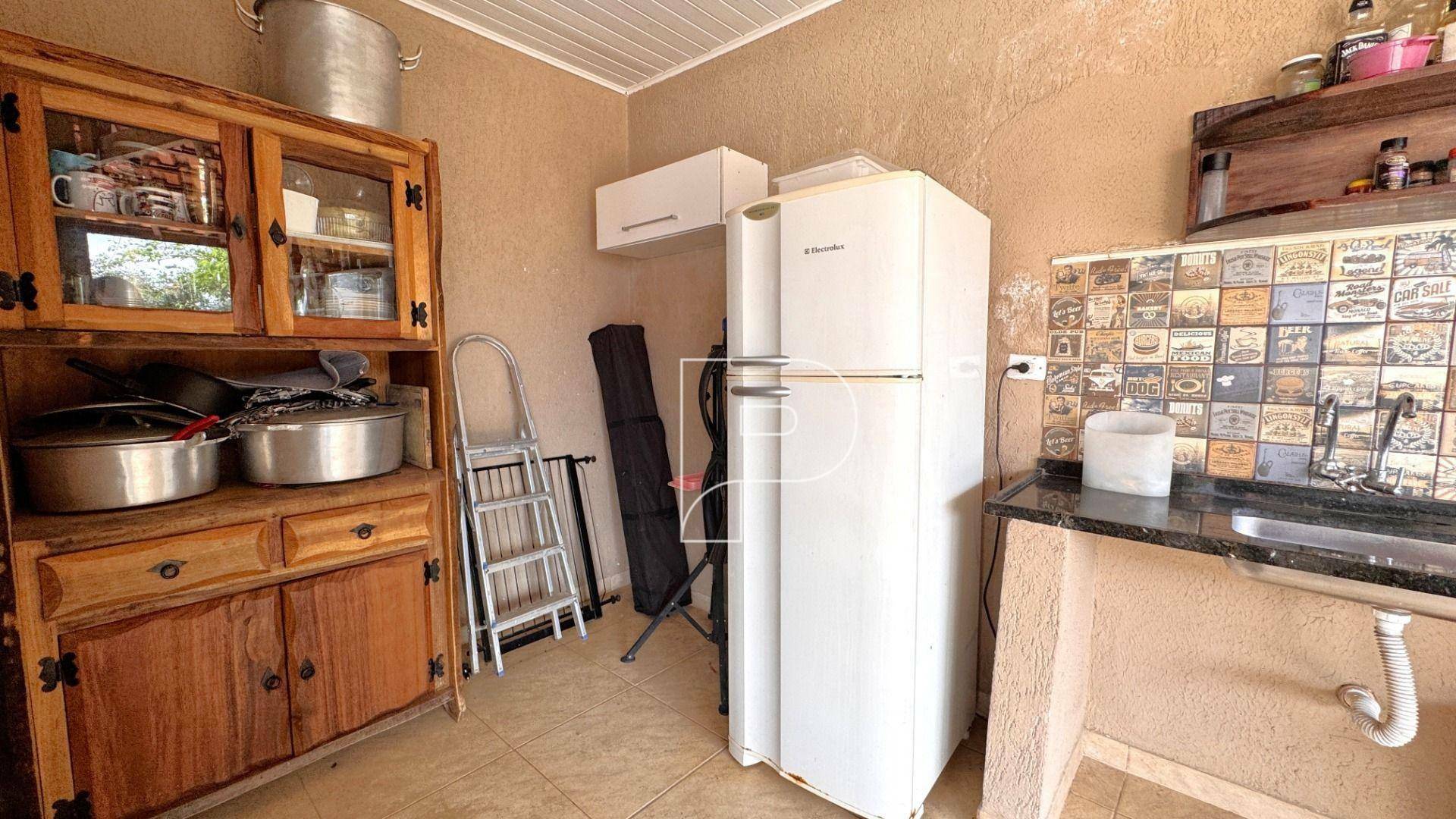 Casa de Condomínio à venda e aluguel com 3 quartos, 178m² - Foto 17