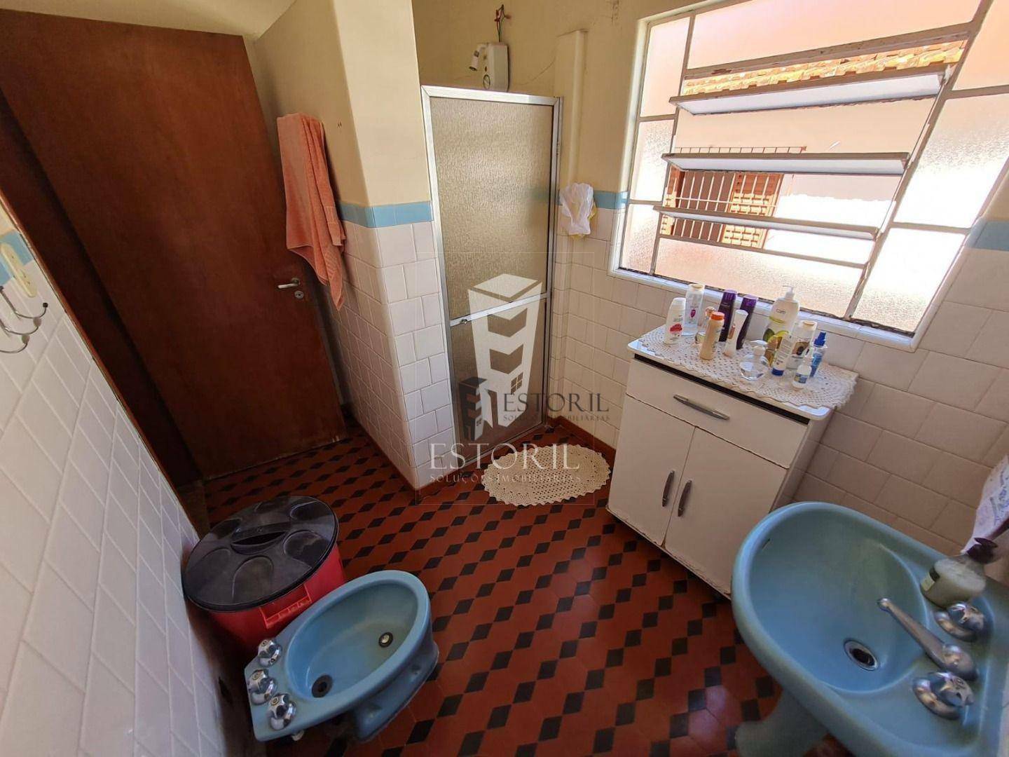 Casa à venda com 3 quartos, 194m² - Foto 13