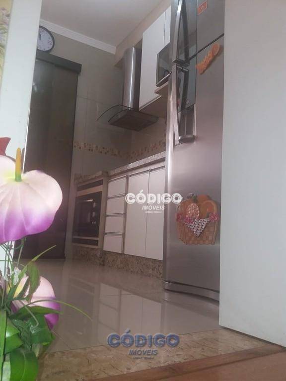 Apartamento à venda com 3 quartos, 62m² - Foto 8