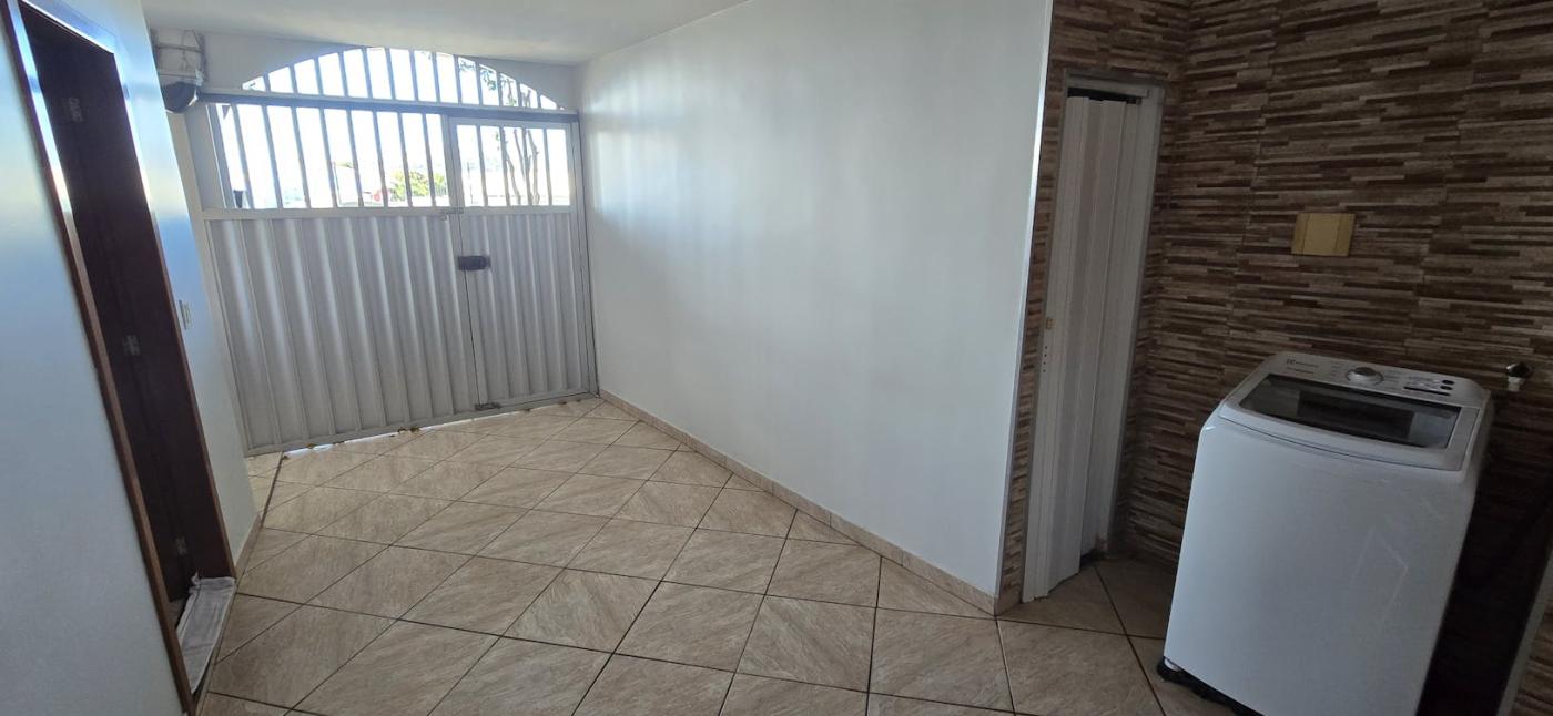 Casa à venda com 2 quartos, 100m² - Foto 22