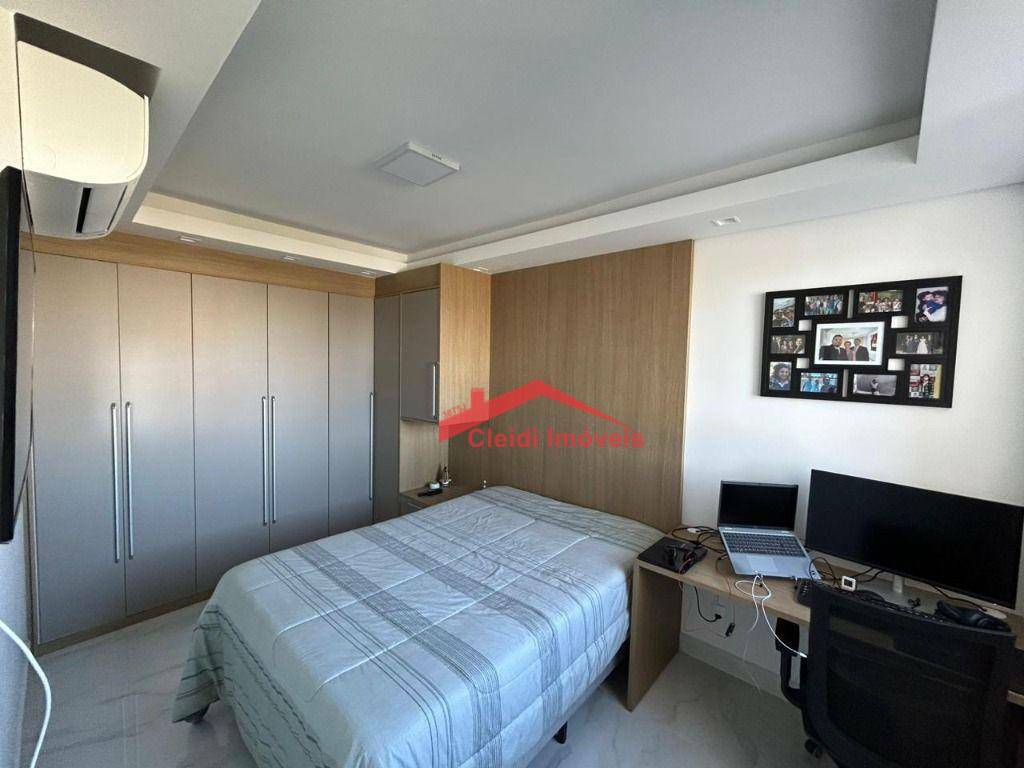 Apartamento à venda com 2 quartos, 67m² - Foto 10