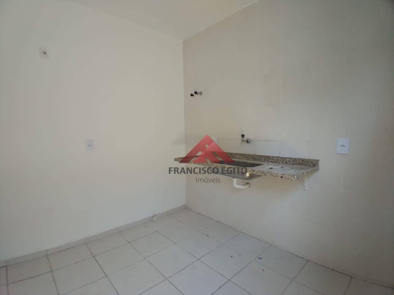 Casa à venda com 2 quartos, 94m² - Foto 10