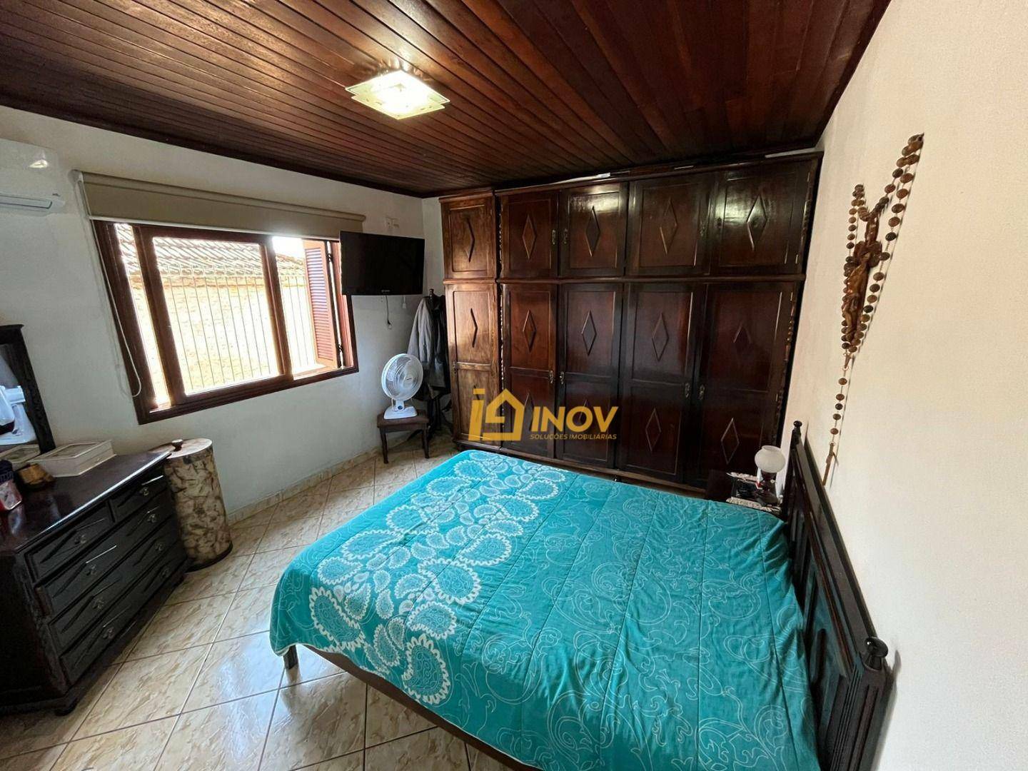 Casa à venda com 3 quartos, 1m² - Foto 13