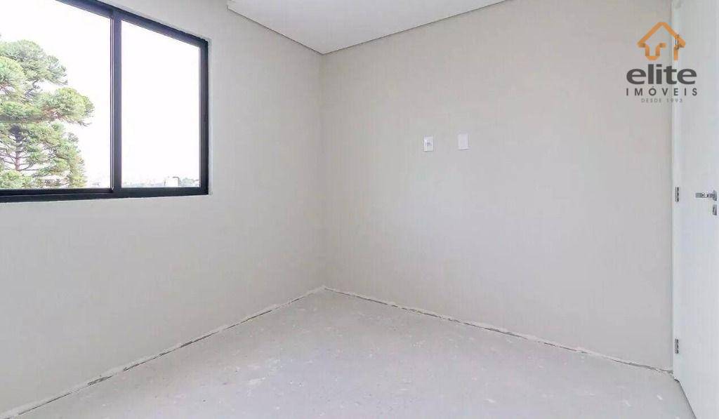 Apartamento à venda com 2 quartos, 70m² - Foto 15