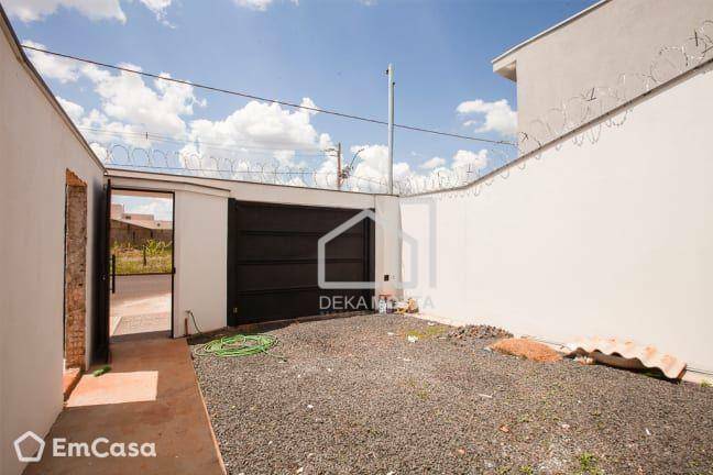 Casa à venda com 3 quartos, 80m² - Foto 11