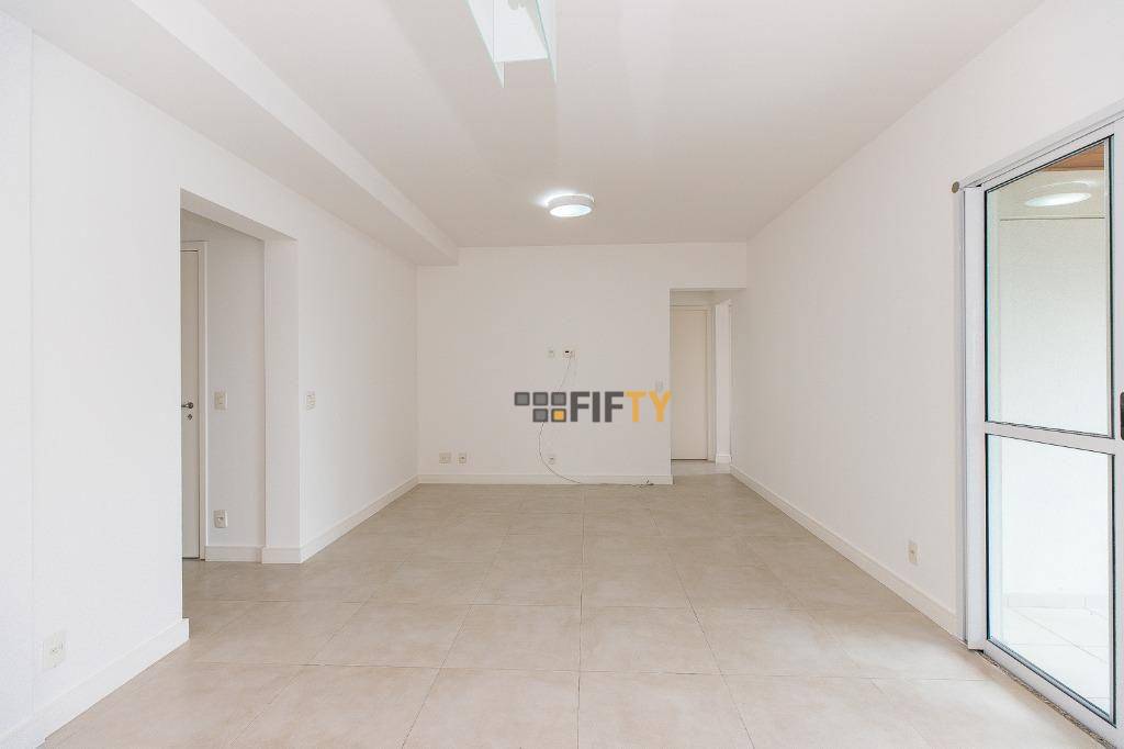 Apartamento à venda com 3 quartos, 105m² - Foto 5