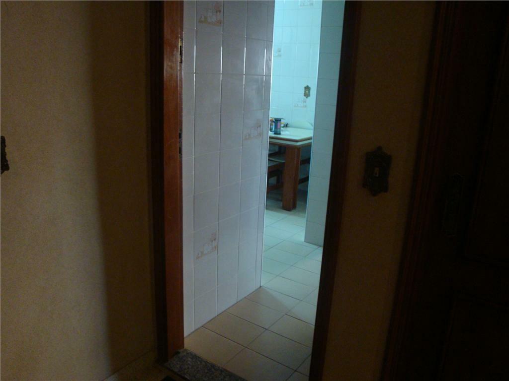 Apartamento à venda com 2 quartos, 130m² - Foto 28