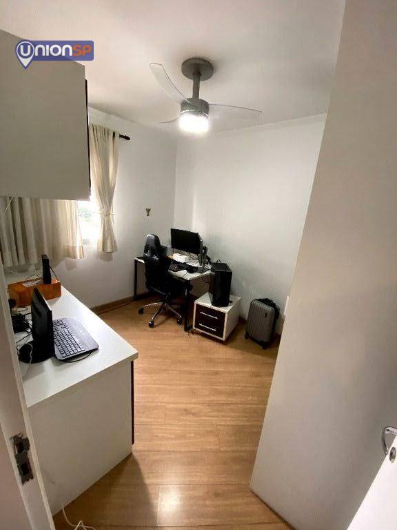 Apartamento à venda com 3 quartos, 96m² - Foto 11