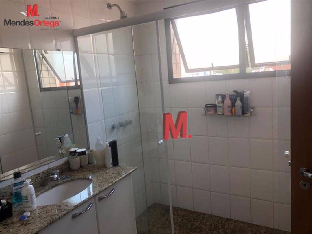 Apartamento à venda com 3 quartos, 176m² - Foto 13