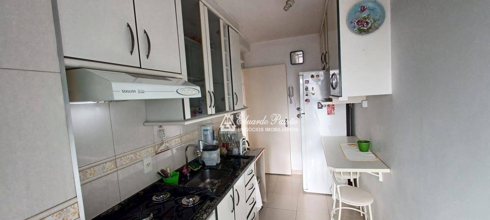 Apartamento à venda com 2 quartos, 53m² - Foto 11