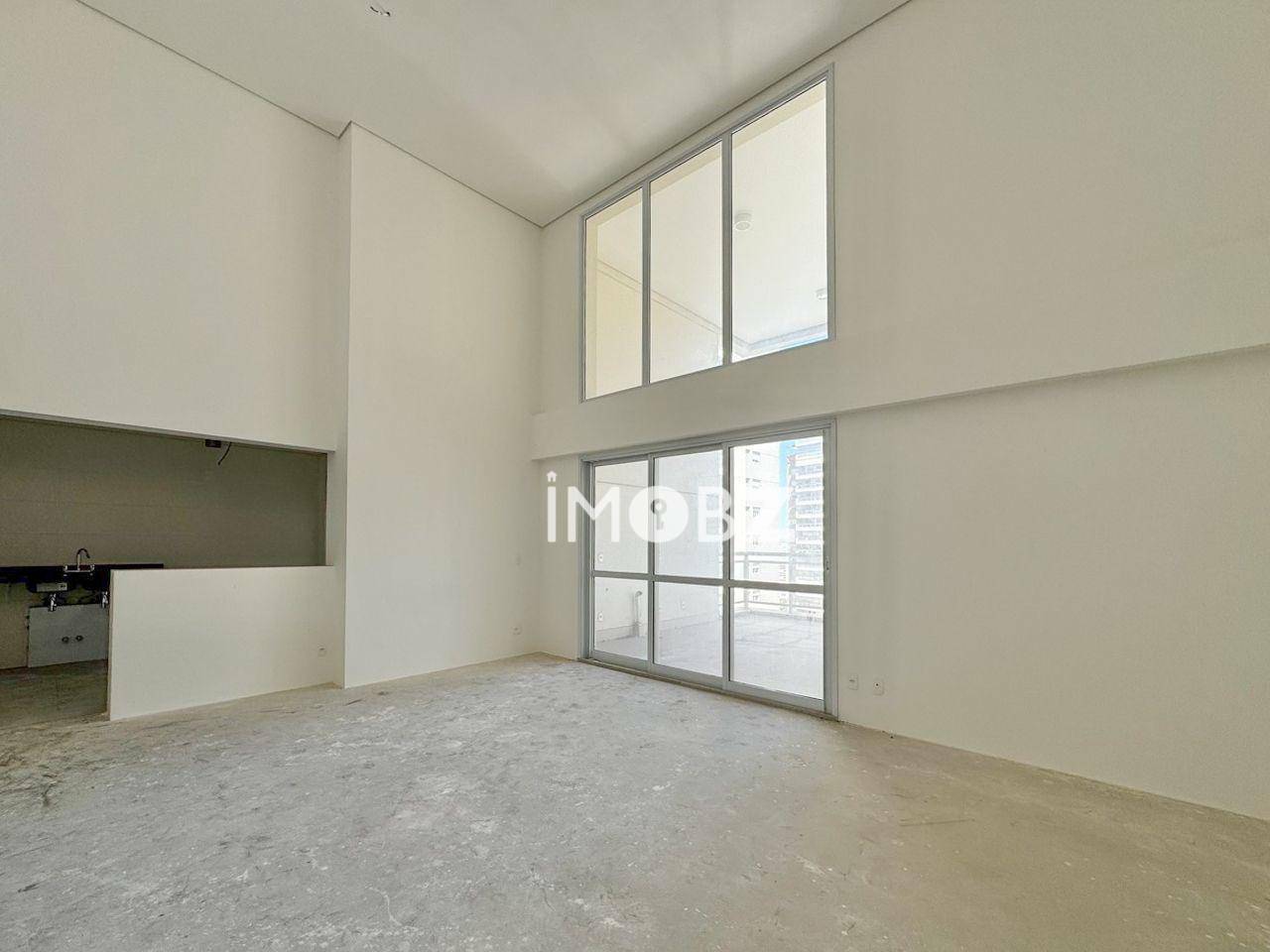 Apartamento à venda com 3 quartos, 185m² - Foto 3