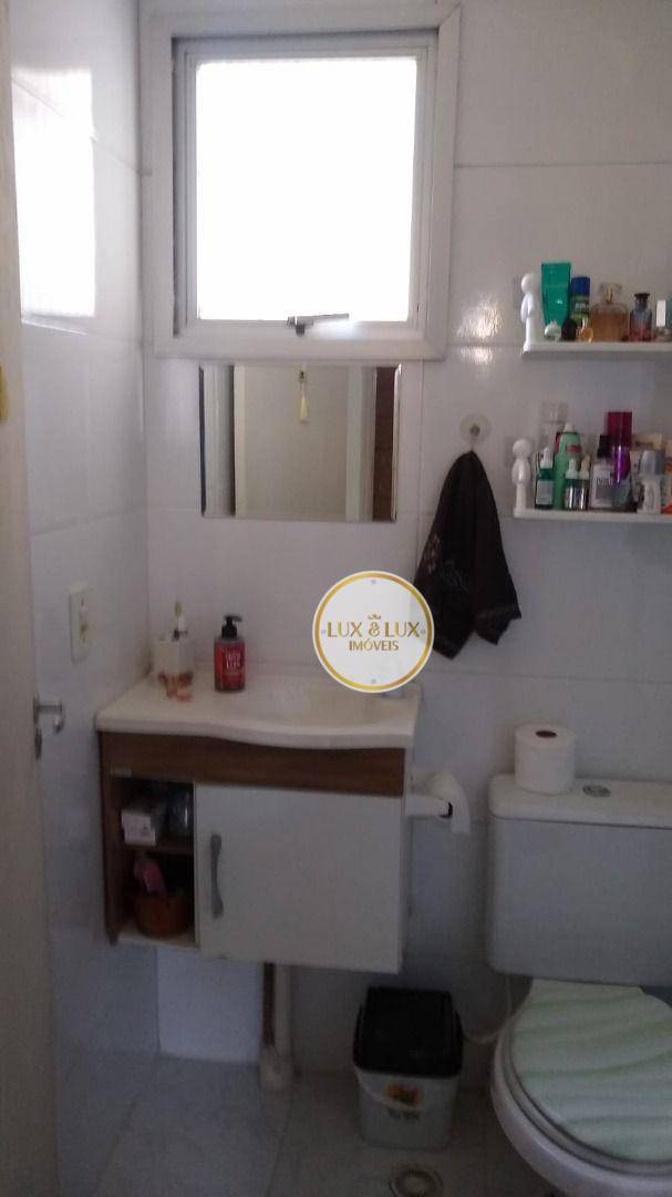 Apartamento à venda com 2 quartos, 60m² - Foto 3