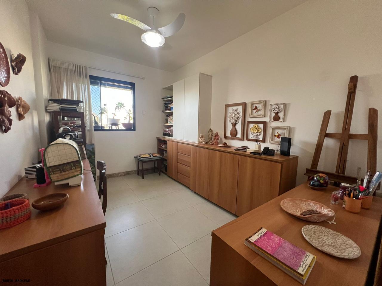 Apartamento à venda com 3 quartos, 140m² - Foto 11