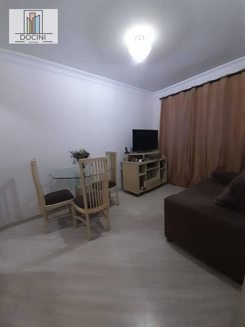 Apartamento à venda com 2 quartos, 60m² - Foto 18