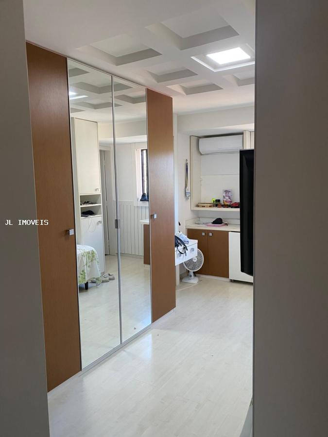 Apartamento à venda com 3 quartos, 183m² - Foto 6